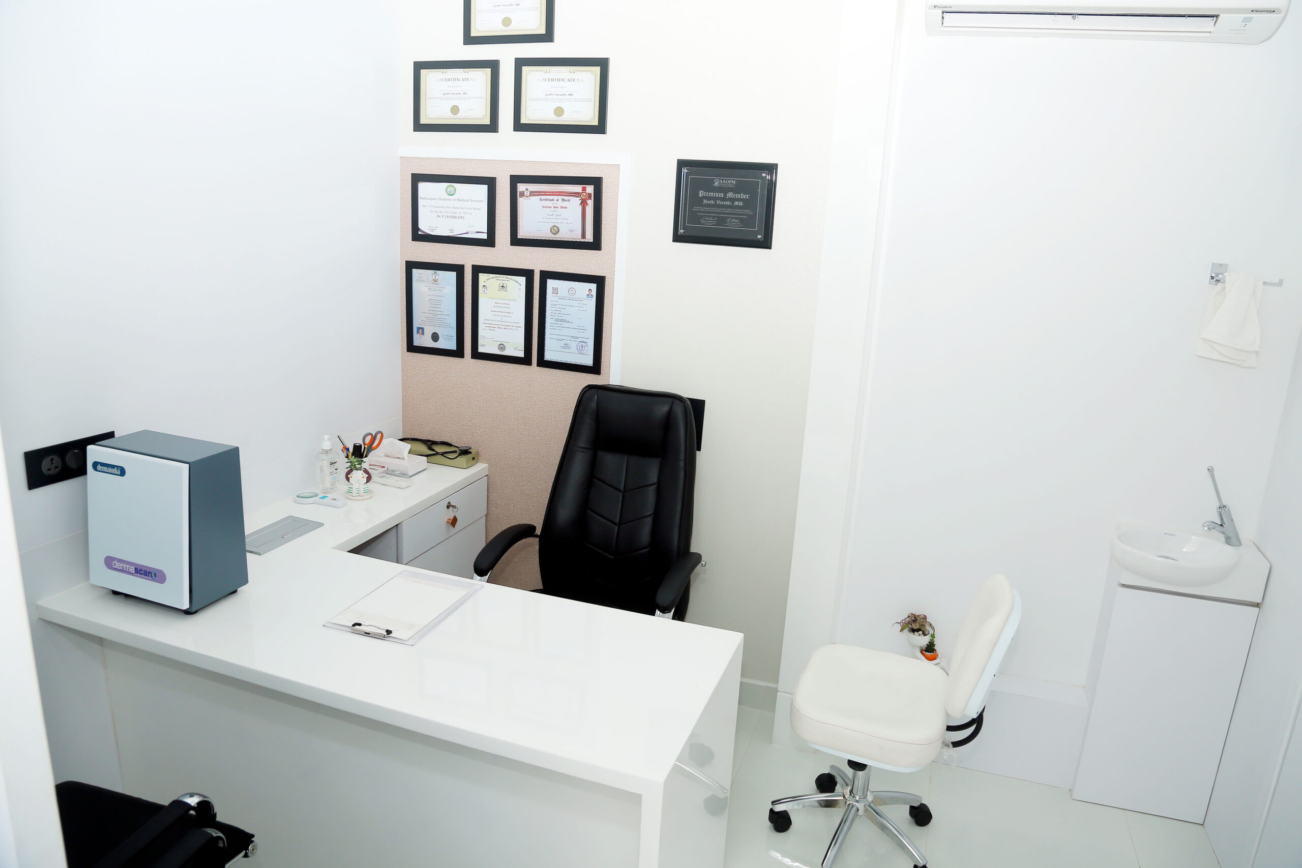 Best hair fall treatment